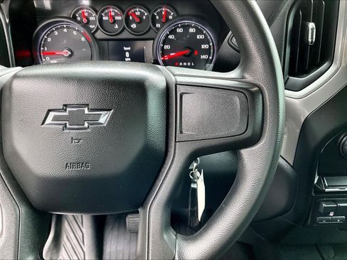 Used 2019 Chevrolet Silverado 1500 Custom Trail Boss w/ Custom Convenience Package image 24