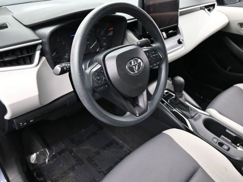 Used 2024 Toyota Corolla LE image 10