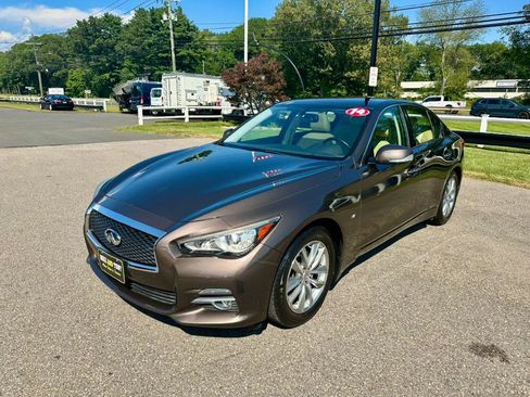 Used 2014 INFINITI Q50 Premium w/ Navigation Package image 1