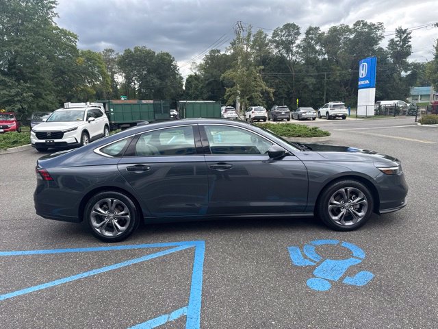 Used 2024 Honda Accord EX image 9