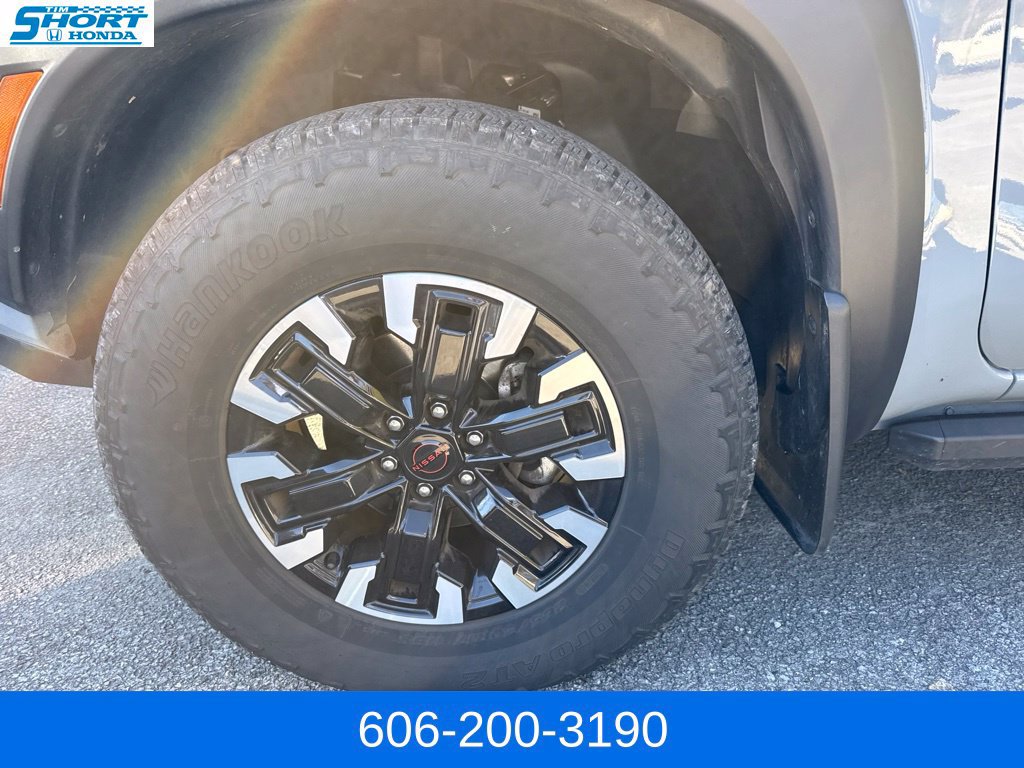 Used 2023 Nissan Frontier PRO-4X w/ Technology Package AWD/4WD image 11
