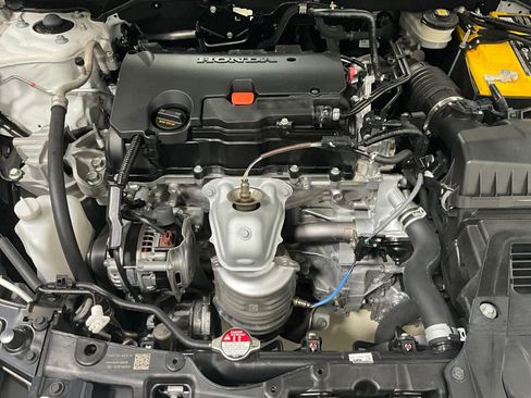 Used 2024 Honda Civic Sport image 10