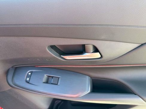 New 2026 Nissan Sentra SR image 17