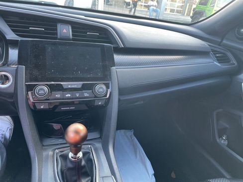Used 2017 Honda Civic Si image 9
