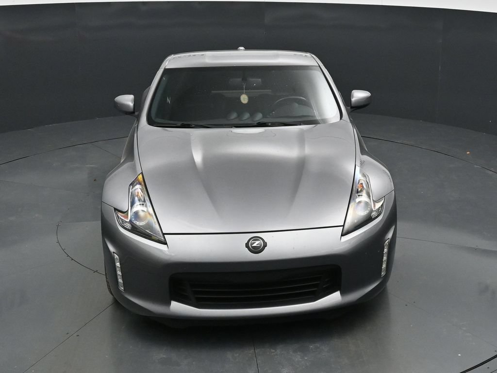 Used 2020 Nissan 370Z Touring Sport RWD image 19