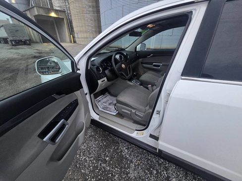 Used 2010 Saturn Vue XE image 8