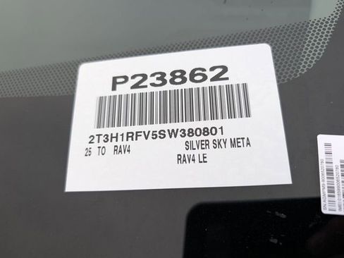 Used 2025 Toyota RAV4 LE image 34