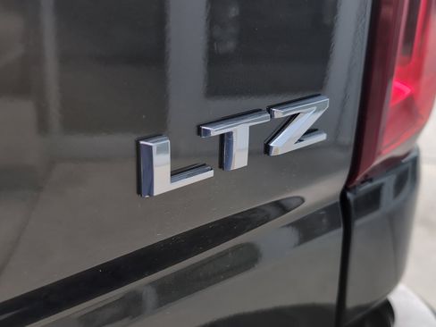 Used 2022 Chevrolet Silverado 2500 LTZ w/ Z71 Off-Road Package image 39