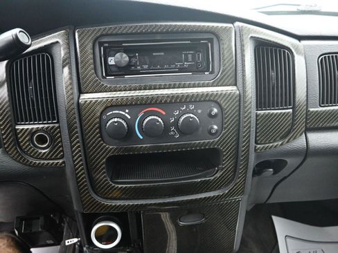 Used 2003 Dodge Ram 3500 Truck 4x4 Quad Cab DRW image 22