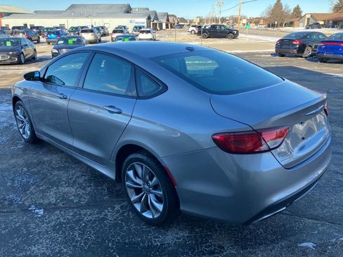 Used 2015 Chrysler 200 S w/ Comfort Group image 5