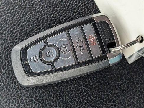 Used 2019 Ford F150 Lariat w/ Equipment Group 502A Luxury image 33