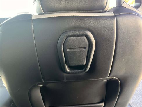 Used 2024 Ford Mustang Premium image 17