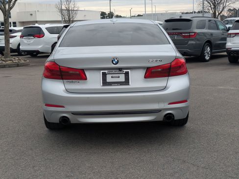 Used 2019 BMW 530i image 5