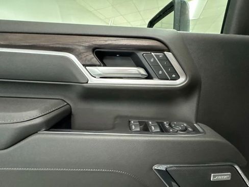 New 2026 GMC Sierra 2500 SLT w/ SLT Premium Package image 17