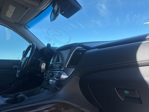 Used 2018 Chevrolet Tahoe LT image 16