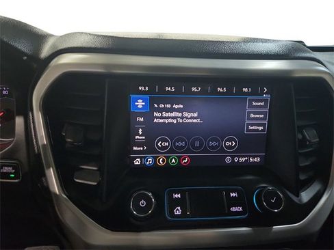 Used 2020 GMC Acadia SLT image 13