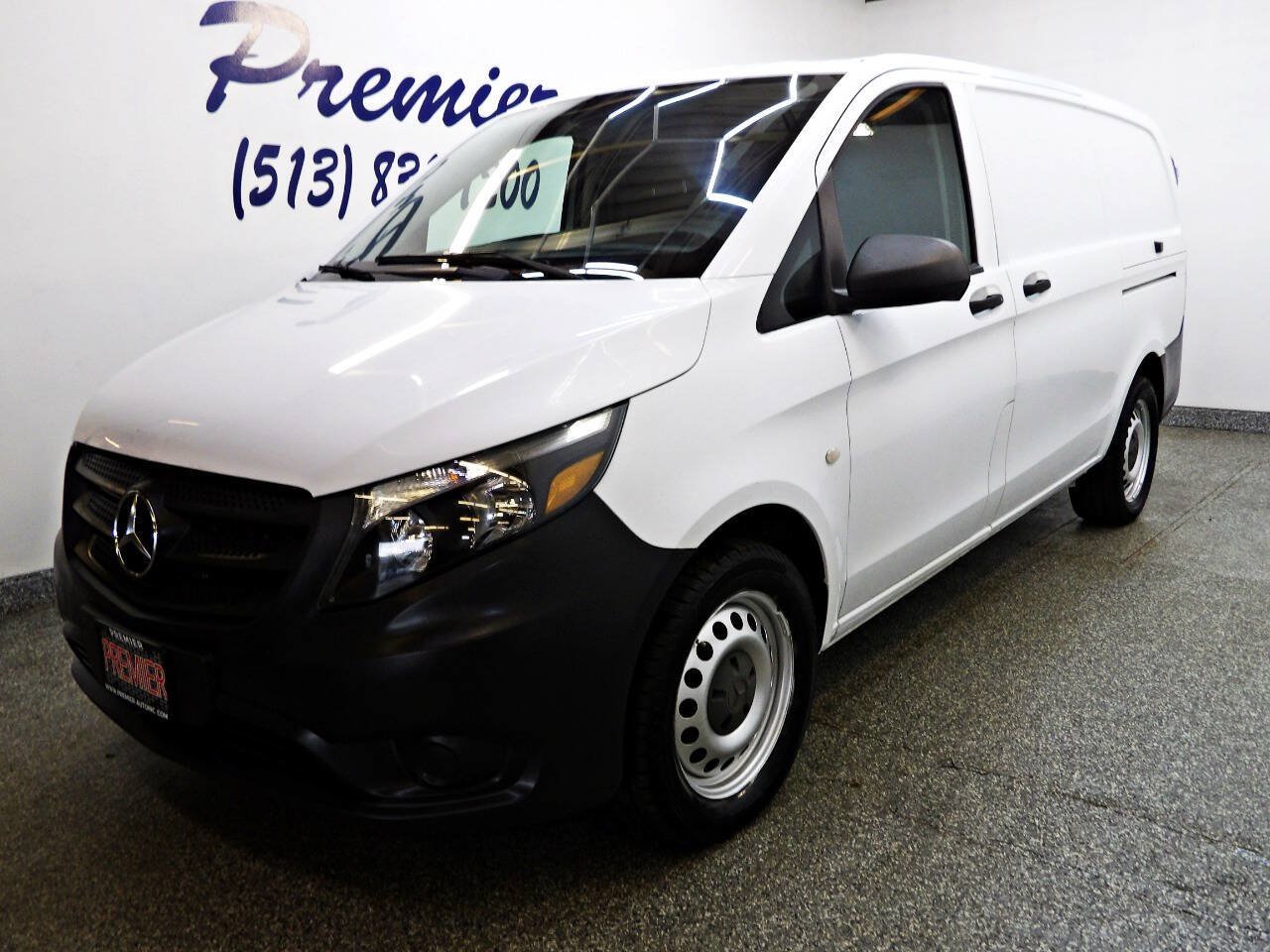 Used 2019 Mercedes-Benz Metris image 1