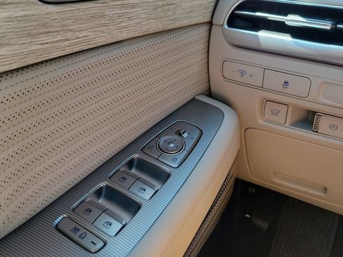 Used 2025 Hyundai Palisade Calligraphy FWD image 20
