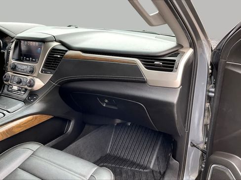 Used 2019 GMC Yukon Denali w/ Open Road Package AWD/4WD image 18