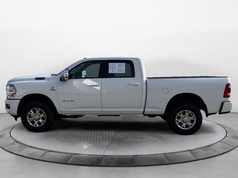 Used 2024 RAM 2500 Laramie AWD/4WD image 6