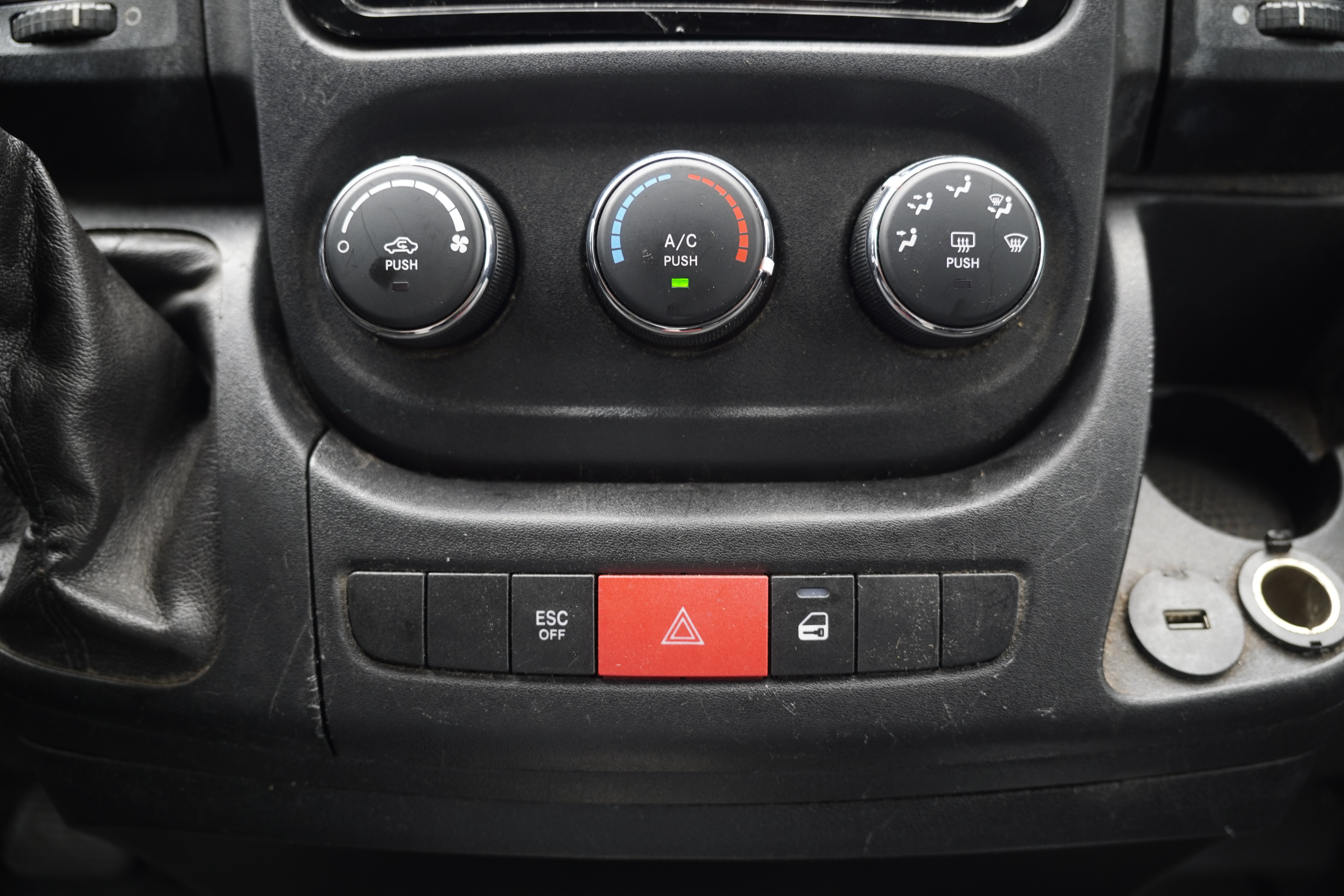 Used 2021 RAM ProMaster 3500 FWD image 32