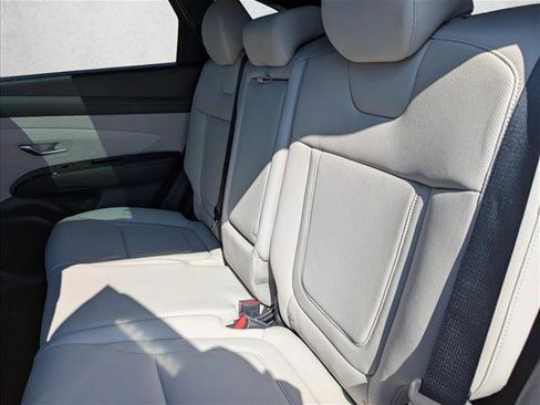 New 2026 Hyundai Tucson Limited image 28