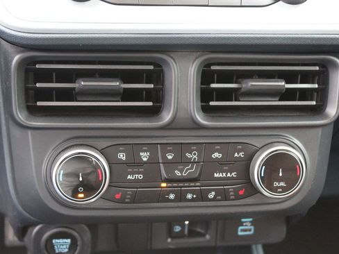 Used 2024 Ford Maverick Lariat image 35