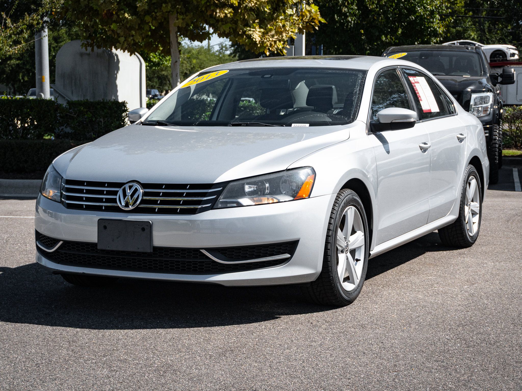 Used 2013 Volkswagen Passat TDI SE FWD image 5