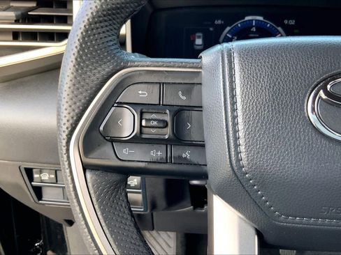 Certified 2025 Toyota Sequoia SR5 image 22