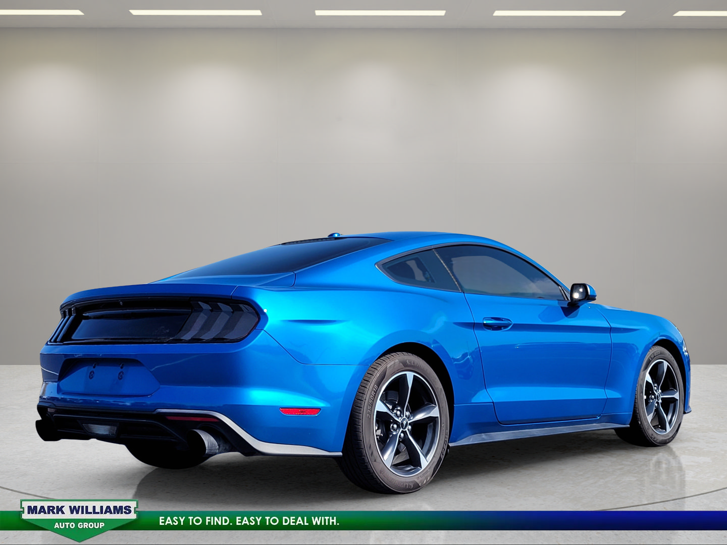Used 2019 Ford Mustang Coupe RWD image 4
