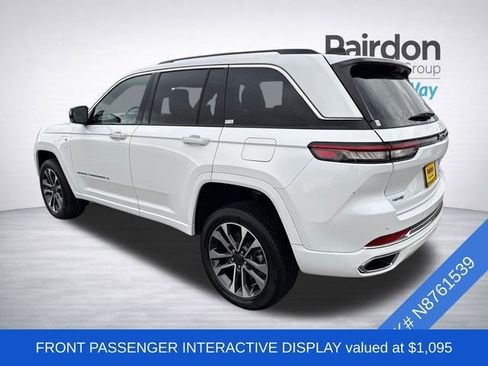 Used 2022 Jeep Grand Cherokee Overland w/ Advanced Protech Group III image 4