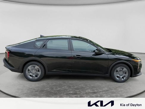New 2026 Kia K4 FWD image 4