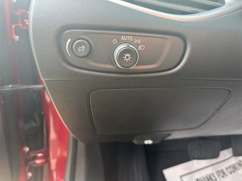 Used 2024 Chevrolet Malibu LT image 15