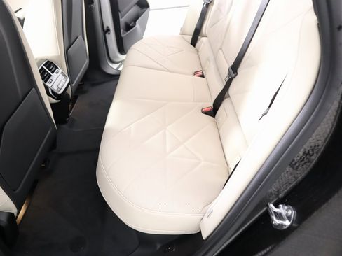 New 2025 BMW iX xDrive50 w/ Premium Package image 12