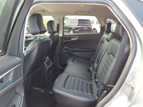 Certified 2024 Ford Edge SEL AWD/4WD image 11