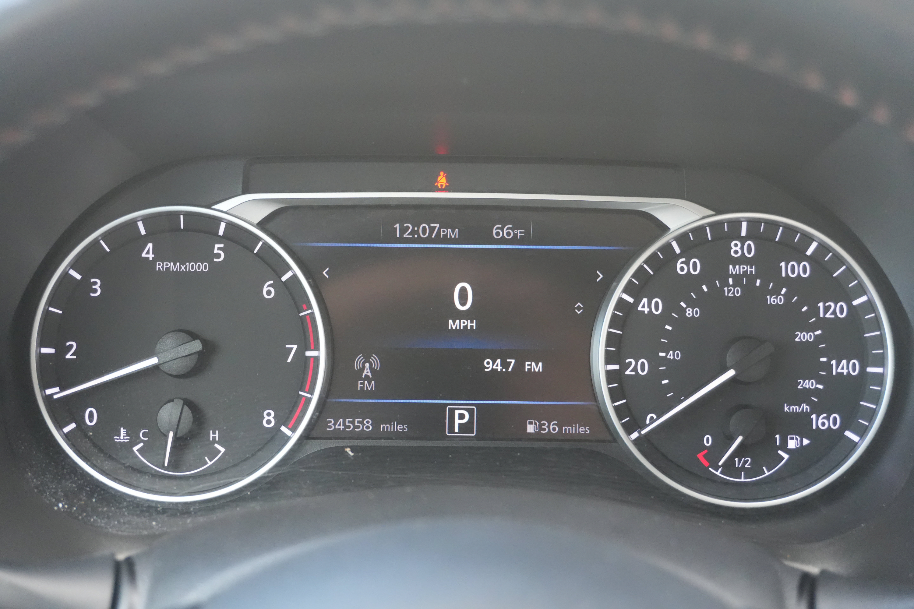 Used 2022 Nissan Sentra SR w/ Trunk Package FWD image 37