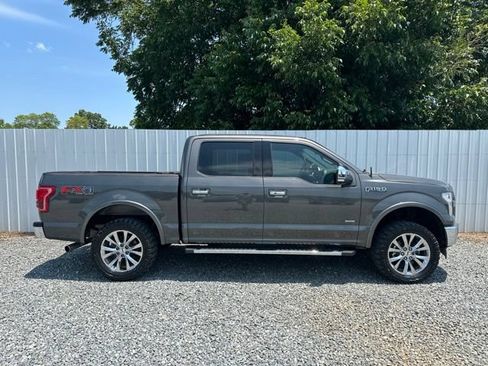 Used 2017 Ford F150 Lariat w/ Equipment Group 502A Luxury AWD/4WD image 6