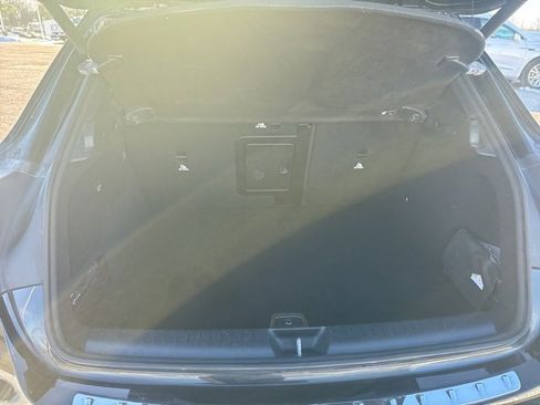Used 2019 Mercedes-Benz GLA 250 4MATIC image 7
