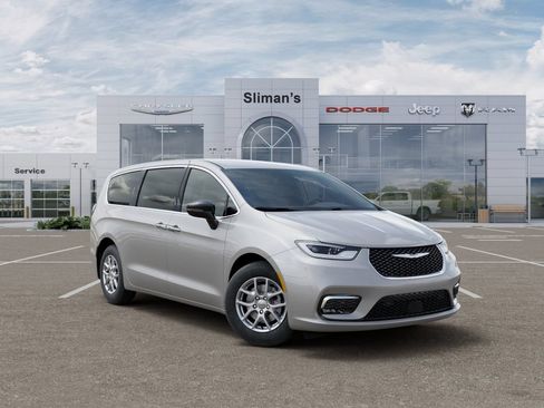 New 2026 Chrysler Pacifica Select FWD image 5