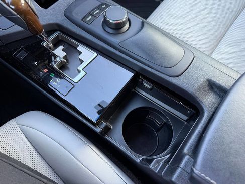 Used 2015 Lexus ES 350 w/ Premium Package FWD image 46