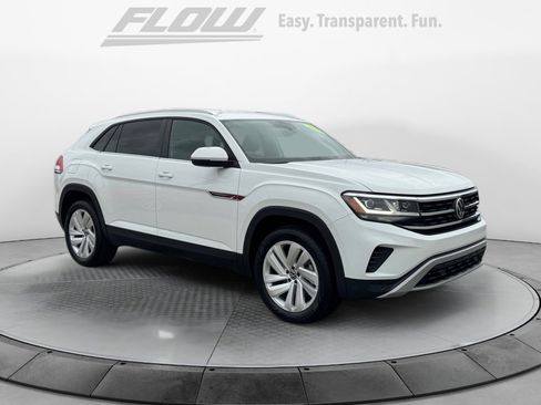 Used 2023 Volkswagen Atlas Cross Sport SE image 1