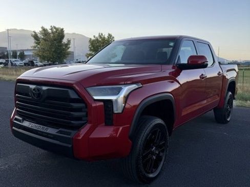 New 2026 Toyota Tundra SR5 image 3