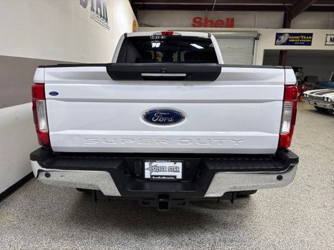 Used 2018 Ford F250 Lariat w/ Lariat Ultimate Package image 49