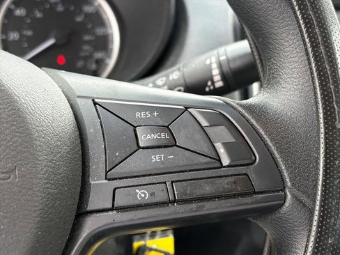 Used 2025 Nissan Versa S w/ Trunk Package image 13