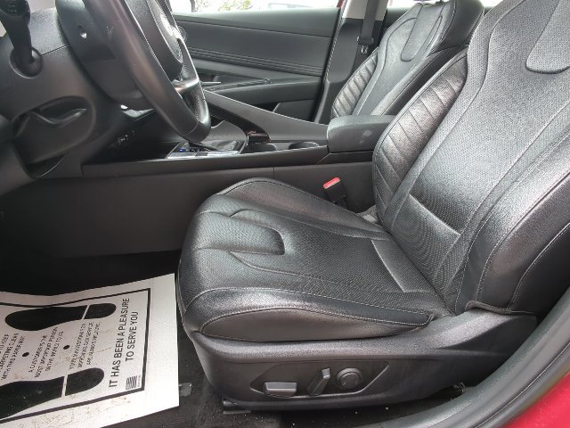 Used 2024 Hyundai Elantra Limited FWD image 10