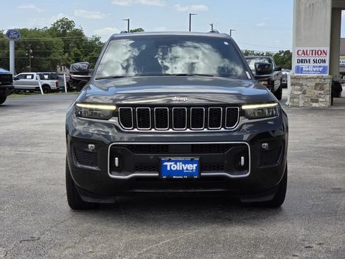 Used 2023 Jeep Grand Cherokee Overland w/ MOPAR Finishing Package AWD/4WD image 3