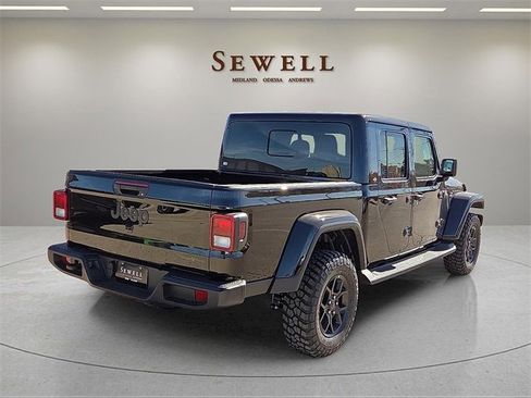 New 2026 Jeep Gladiator Sport image 4