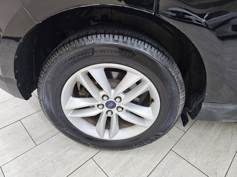 Used 2017 Ford Edge SEL w/ Equipment Group 201A image 40