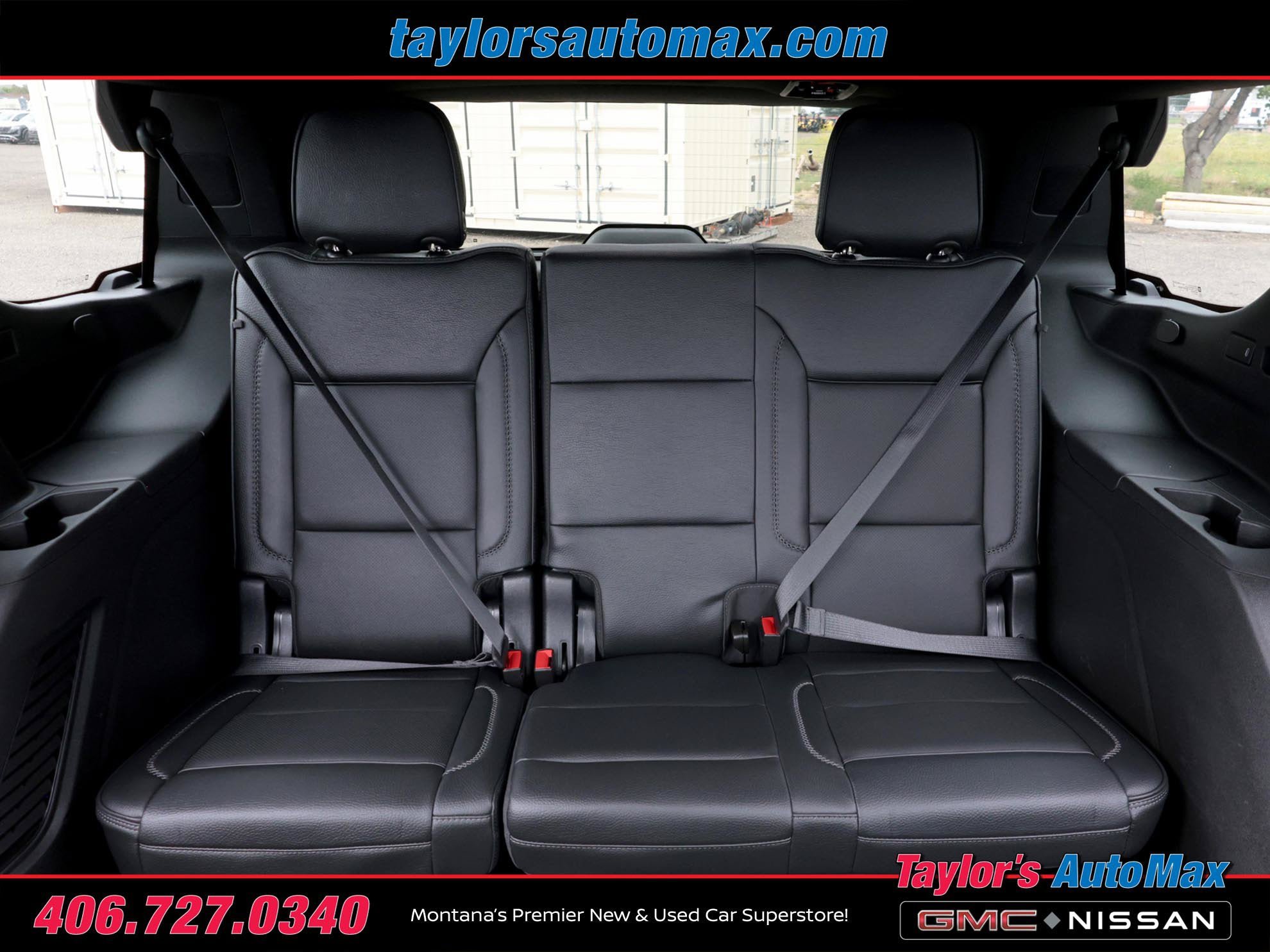 Used 2022 GMC Yukon Denali w/ Advanced Technology Package AWD/4WD image 7