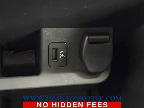 Used 2020 Nissan Rogue Sport SV w/ All-Weather Package AWD/4WD image 33